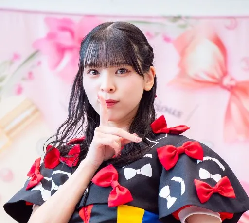 thumbnail of 아이카 더 스파이 ― 마메시바노타이군을 지탱하는 '얼굴'