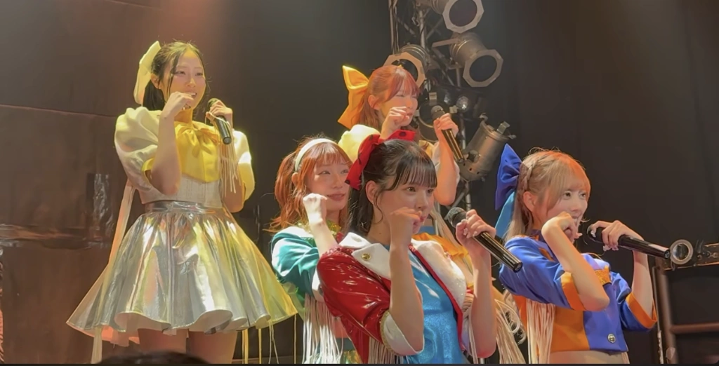 thumbnail of 豆柴の大群「豆粒増殖作戦 in 大阪」初日公演レポート＆新生活裏話